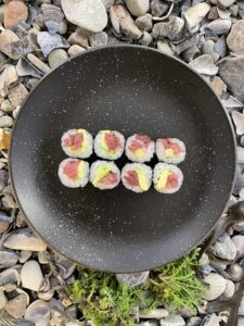 43c. Tun med avocado(8 stk)